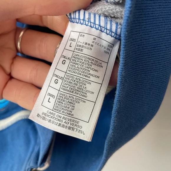 Buzz and Woody sweater - Picture 7 of 7